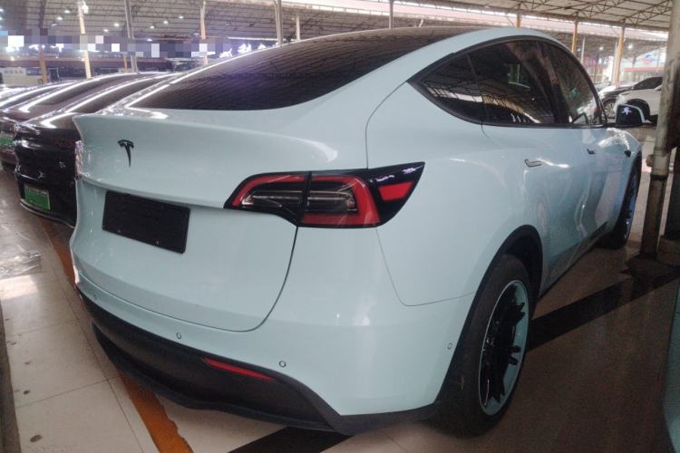 Used Tesla Model Y 2021 Long-Range All-Wheel-Drive Version 3D7