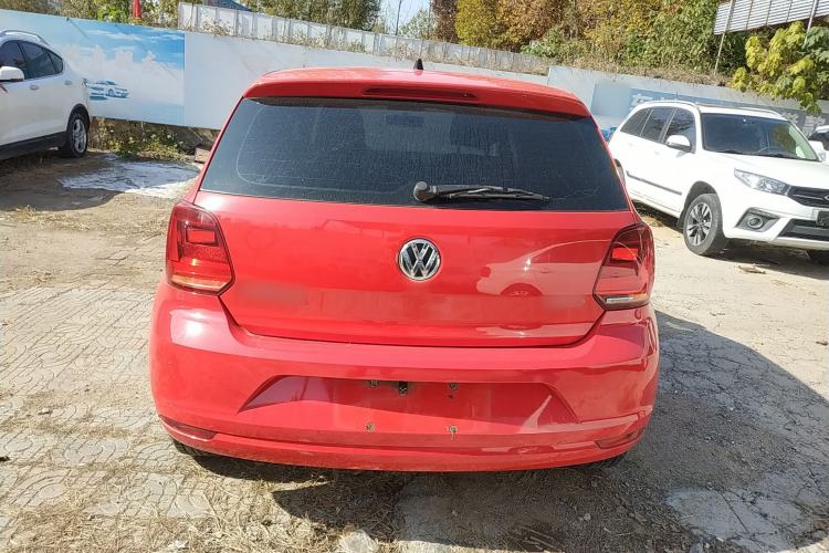 Used Volkswagen Polo 2014 1.4L Manual Fashion Edition
