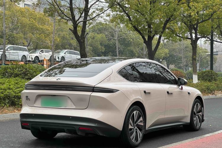 Used Nio ET5 2022 75 kWh
