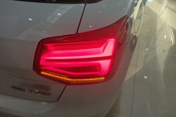 Used Audi Q2L 2018 35 TFSI Luxury Prestige Version China VI
