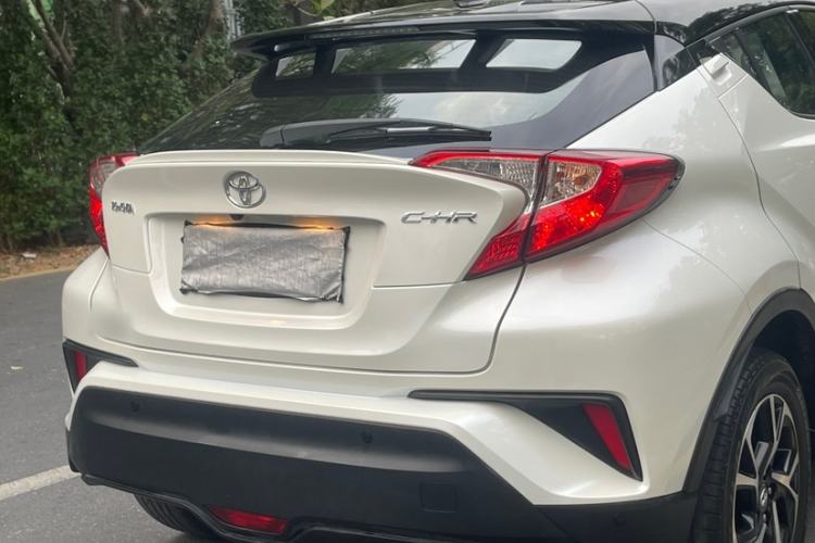 Used Toyota C-HR 2020 2.0L Leading Edition
