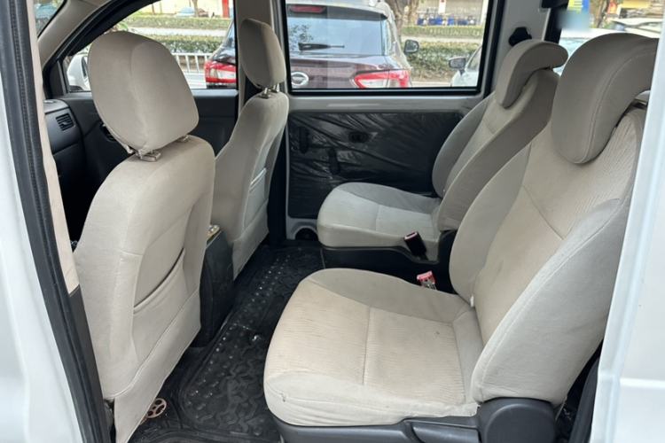 Used Wuling Rongguang V 2018 1.5L Standard Version