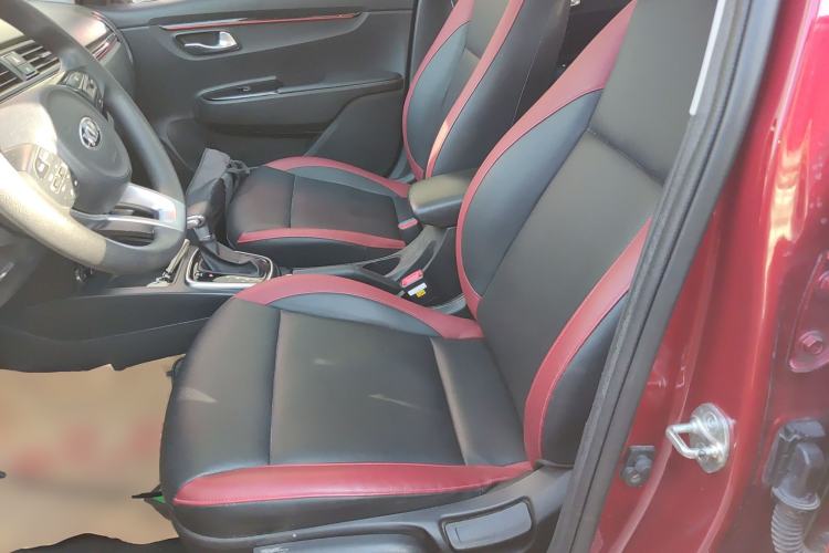 Used Kia KX Cross 2017 1.4L AT GLS