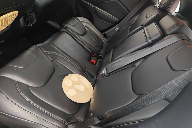 Used  Cherokee 2014 2.4L Luxury Edition
