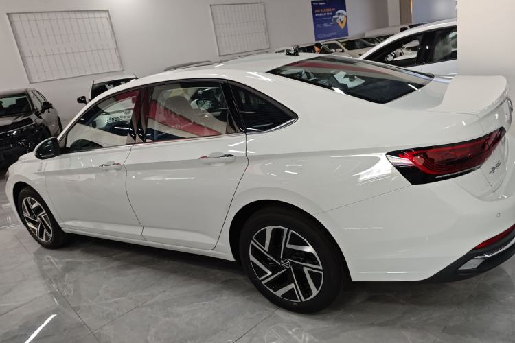 Used Volkswagen Sagitar 