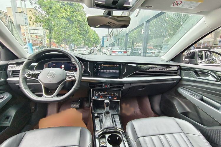 Used Volkswagen Passat 2023 330TSI Starry Elite Edition
