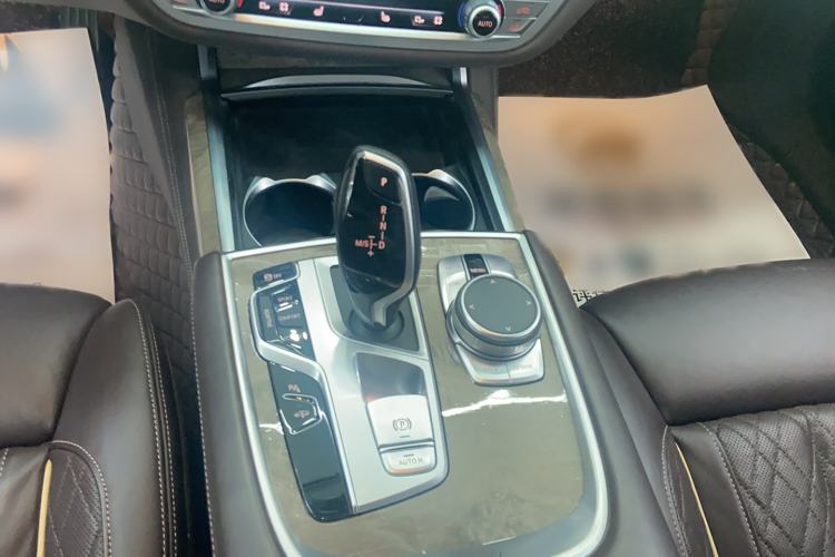 Used BMW 7 Series 2021 740Li Leading Edition Luxury Package
