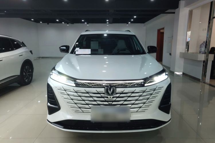Used Changan CS75 PLUS 2024 3rd Generation Champion Edition 1.5T Intelligent Drive Dynamic Model