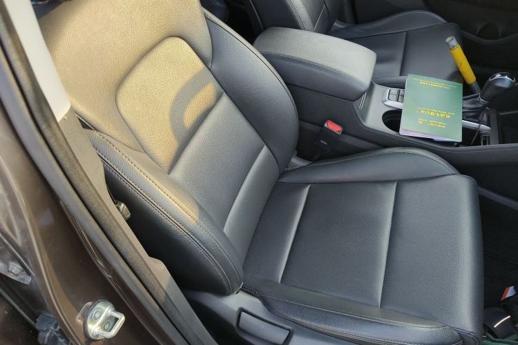 Used Hyundai Tucson 2018 1.6T Dual-Clutch Two-Wheel Drive 15th Anniversary Special Edition