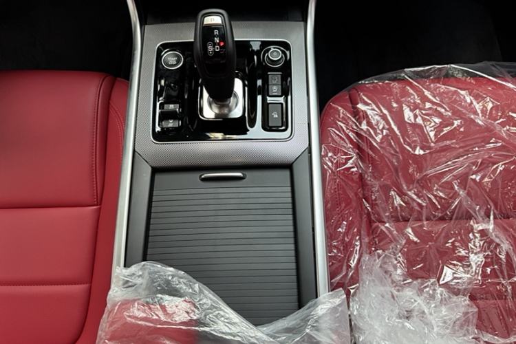 Used Jaguar XEL 2024 2.0T 250 PS R-DYNAMIC S Advanced Sport Edition
