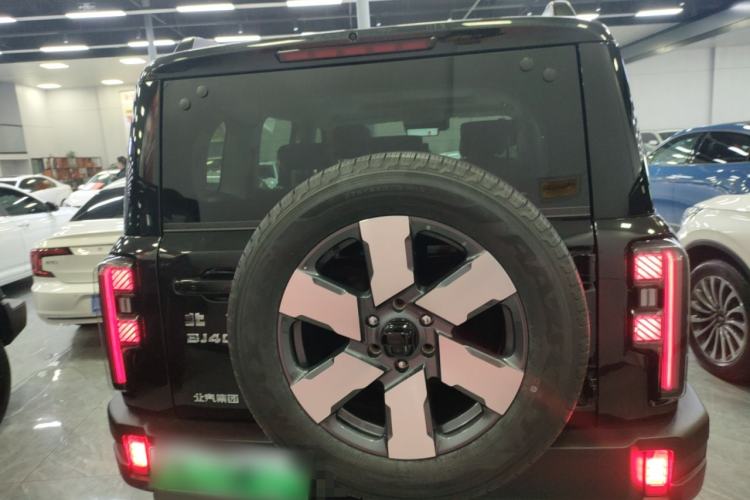 Used Beijing Auto BJ40 Electric Drive 2025 Advanced Edition
