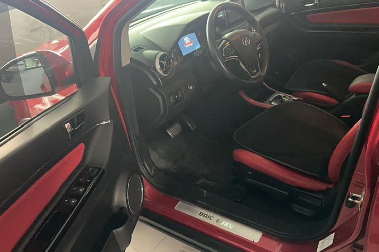 Used BAIC New Energy EX 2018 EX360 Trendy Edition
