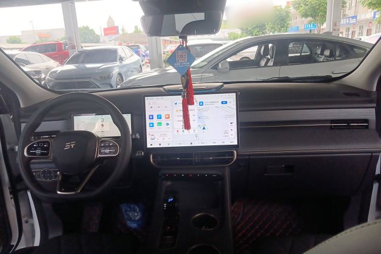 Used Jetour X90 PRO 2024 2.0T DCT Luxury Edition 7 Seats
