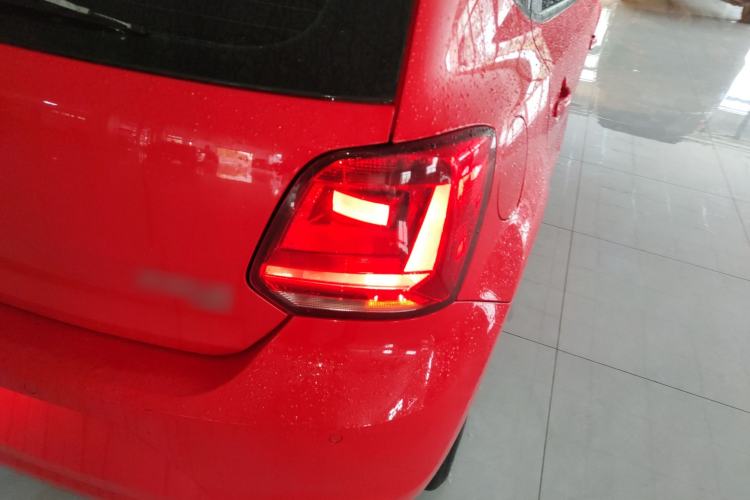 Used Volkswagen Polo 2014 1.6L Automatic Comfort Edition