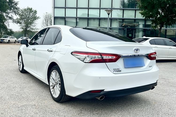 Used Toyota Camry 2018 2.5G Luxury Edition
