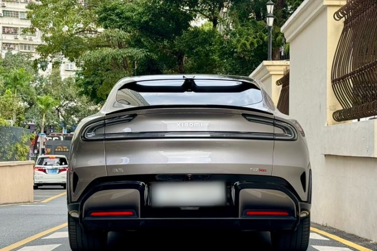 Used  YU7 2025 Ultra-Long Range High-Performance All-Wheel-Drive Max Edition