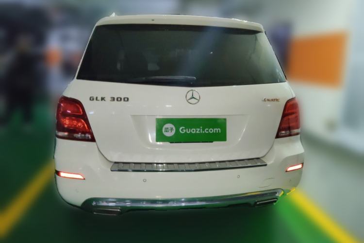 Used Mercedes-Benz GLK-Class 2013 GLK 300 4MATIC Dynamic Sunroof Model
