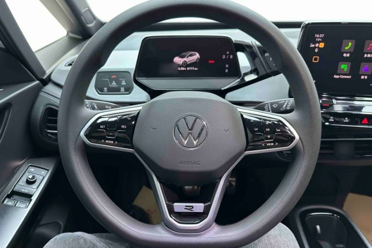 Used Volkswagen ID.3 2024 Pure & Smart Edition
