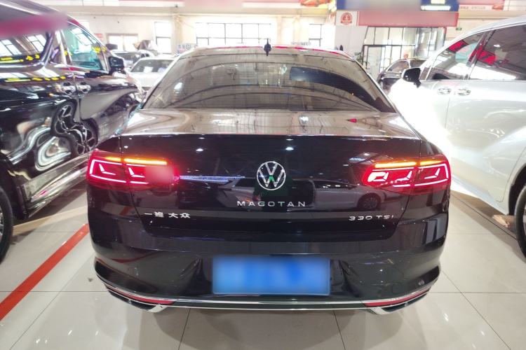 Used Volkswagen Magotan 2023 2 Million Units Limited Edition 330TSI DSG Leading Version
