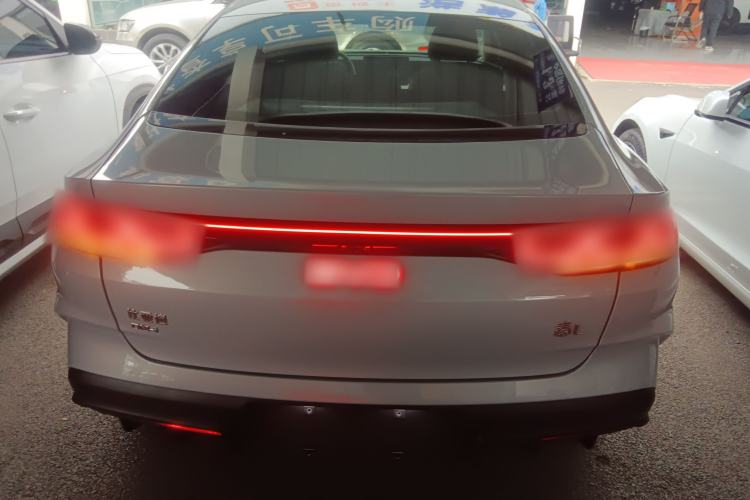 Used BYD Qin L 2024 DM-i 120KM Leading Model
