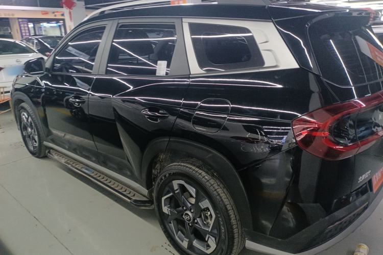 Used Hyundai ix35 2023 Musso 2.0L Deluxe Edition DLX
