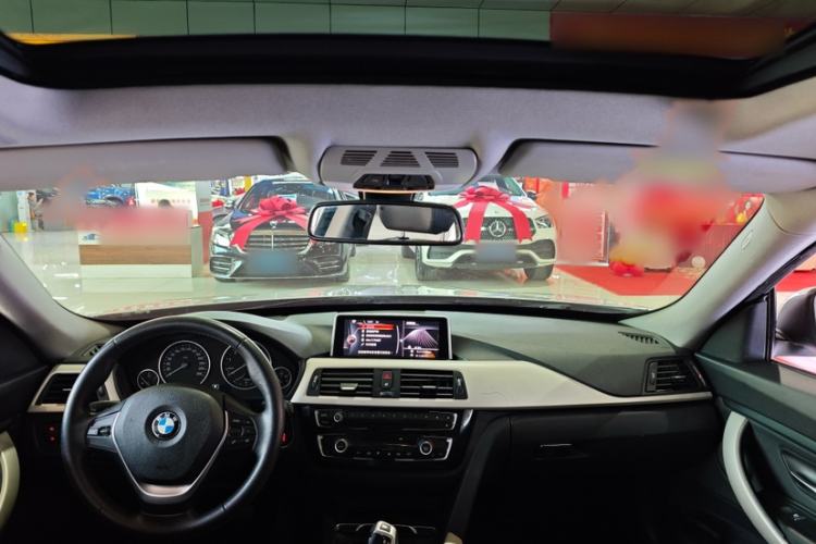 Used BMW 3 Series GT 2017 320i Sport Edition
