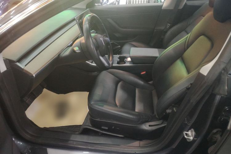 Used Tesla Model 3 2019 Long-Range Rear-Wheel-Drive Version
