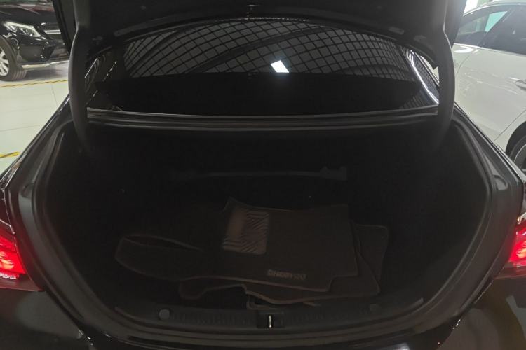 Used Mercedes-Benz E-Class 2017 E 200 L 4MATIC
