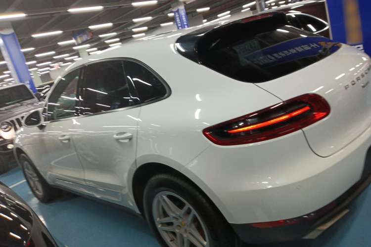 Used Porsche Macan 2017 Macan 2.0T
