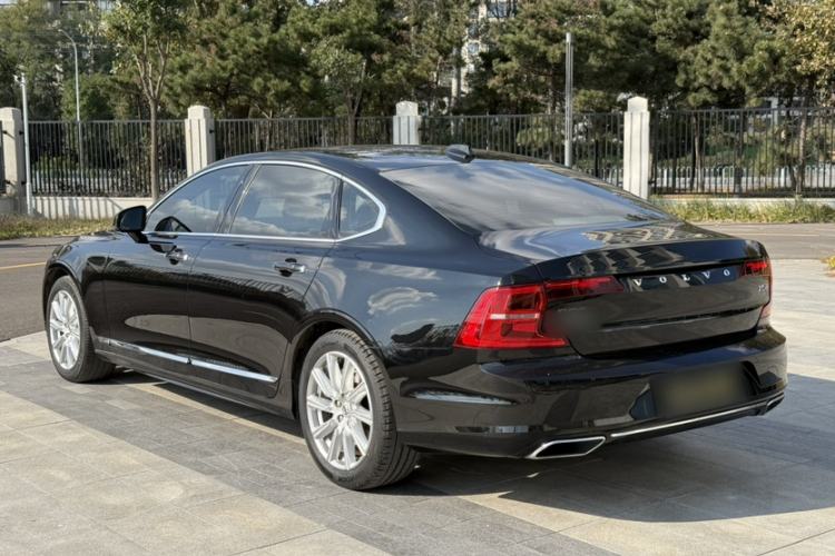 Used Volvo S90 2020 T5 Zhiyi Luxury Edition