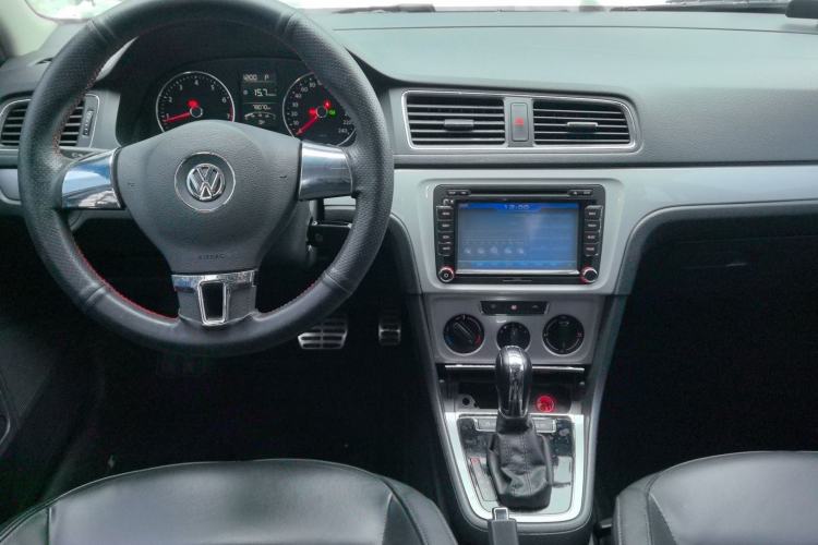 Used Volkswagen Gran Lavida 2013 1.4 TSI Automatic Comfort Model