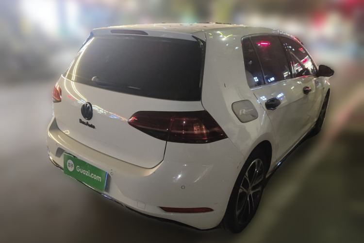 Used Volkswagen Golf 2018 280TSI Automatic R-Line Model
