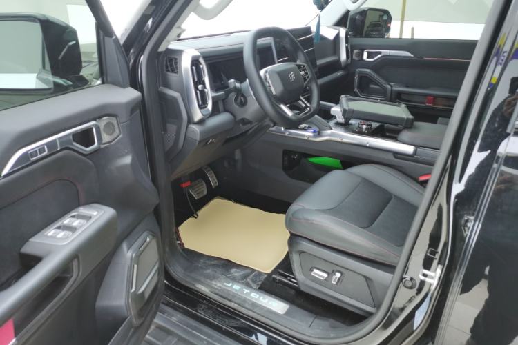 Used JETOUR Traveler 2023 2.0T All-Wheel-Drive CrossPRO