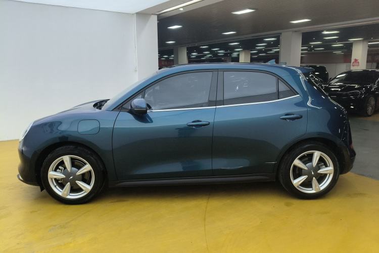 Used ORA Good Cat 2022 Morandi Edition 400km Standard Range Luxury Version Lithium-Ion Battery