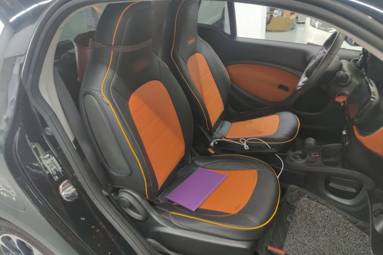 Used  fortwo 2015 1.0L 52 kW Hardtop Passion Edition
