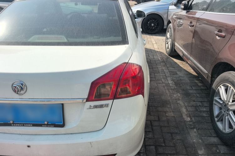 Used Buick Excelle 2015 1.5L Automatic Classic Model
