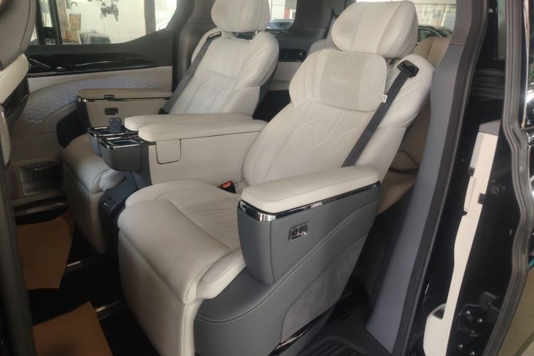 Used Zeekr 009 2022 ME Edition
