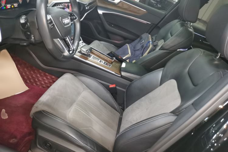 Used Audi A6L 2022 40 TFSI Luxury Dynamic Model
