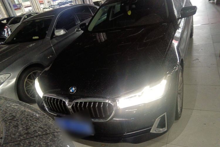 Used BMW 5 Series 2022 Second Facelift 530Li Luxury Edition Premium Package
