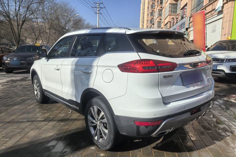 Used Geely Auto Emgrand X7 Sport 2016 2.0L Manual Smart Connect Version