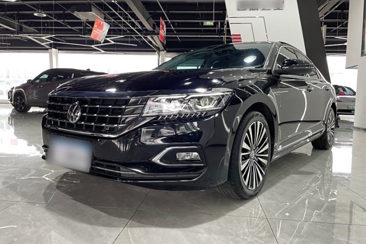 Used Volkswagen Passat 2020 330TSI Luxury Edition China VI
