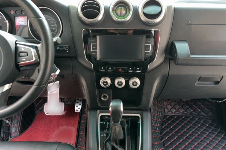 Used Beijing Auto BJ40 2016 40L 2.3T Automatic All-Wheel Drive Premium Edition
