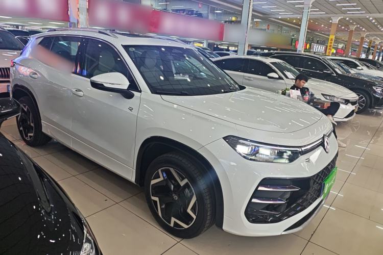 Used Volkswagen Tayron 2025 Tharu L 330TSI Two-Wheel Drive Elite City Package