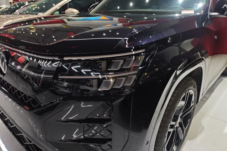 Used Volkswagen Teramont 2026 Model, Tiguan Pro 450TSI Four-Wheel Drive Summit Edition
