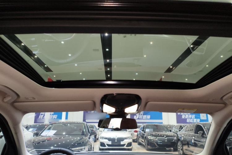 Used BMW 3 Series 2025 330Li M Sport Shadowline Package
