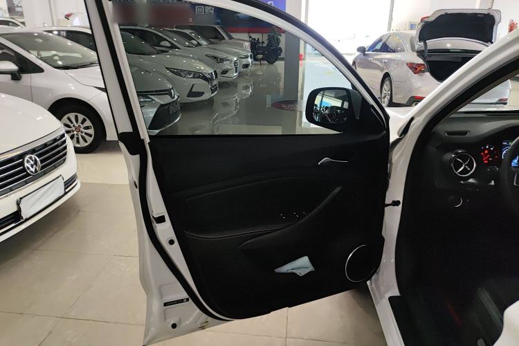 Used BYD Song 2021 Classic Edition 1.5T Automatic Elite Model
