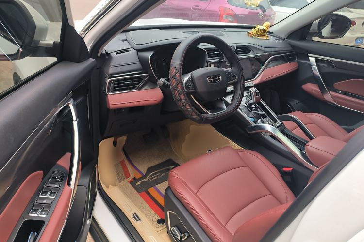 Used Geely Auto Emgrand X7 Sport 2022 Boyue X 1.8TD DCT ZhiShang Model
