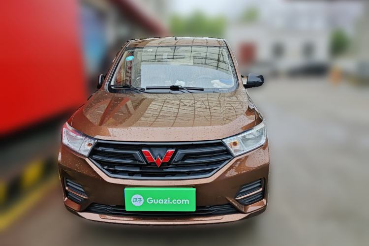Used Wuling Hongguang 2019 1.5L S Basic Version China VI Standard LAR
