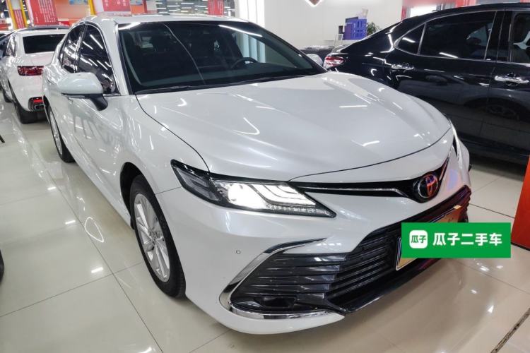Used Toyota Camry 2021 2.0G Luxury Edition
