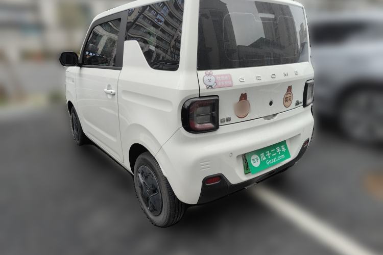 Used Geely Galaxy Panda 2023 Panda Mini 200km Endurance Bear
